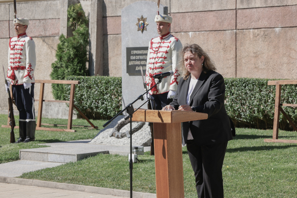 Председателят на Народното събрание Наталия Киселова поздрави служителите от Националната служба за охрана по повод 146-ата годишнина от основаването на ведомството