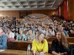 Новият началник на Регионалното управление на образованието в София-град д-р Елеонора Лилова организира среща с директорите на училищата за новата учебна година. Снимка: РУО в София-град