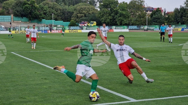 Защитникът Мартин Ачков удължи договора си с Ботев (Враца) до 2028-а година