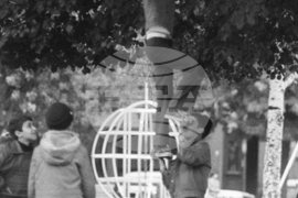 Детски игри в софийските дворове