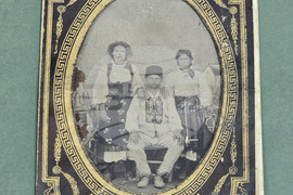 Видин - Държавен архив - изложба - „Модата в огледалото на едно столетие (1850-1950)“ - предстоящо