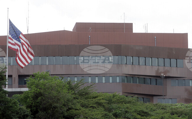 Венецуела предупреди САЩ за заплаха срещу американското посолство в Каракас