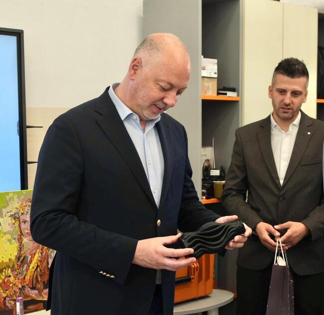 Prime Minister: Submitted Vote of No Confidence Largely Repeats Previous Votes