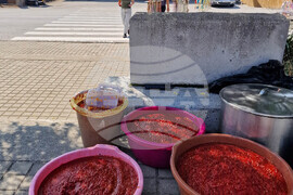 Село Пожарево - фестивал „Лютеницотерапия“