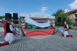 Село Пожарево - фестивал „Лютеницотерапия“ - събор