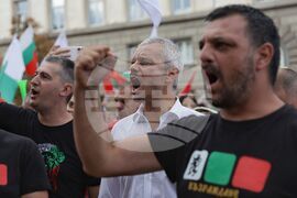 Партия „Възраждане" - „България заслужава повече" - протест