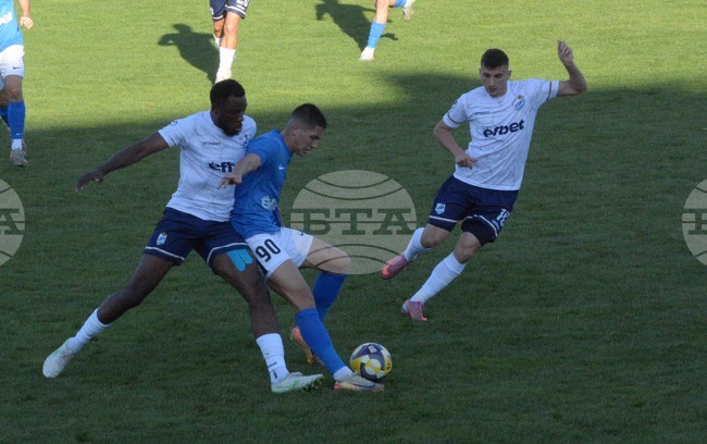 Първа победа за Спартак (Варна) през сезона в efbet Лига