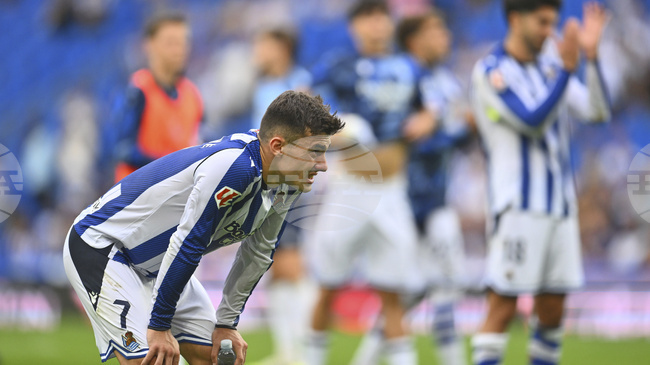 Треньорът на Реал Сосиедад Серхио Франсиско беше уволнен след третата поредна загуба на тима в Ла Лига