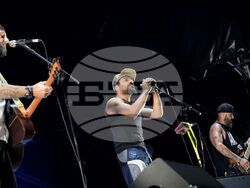 Музика - "Rebel Rebel" - фестивал - група No More Many More