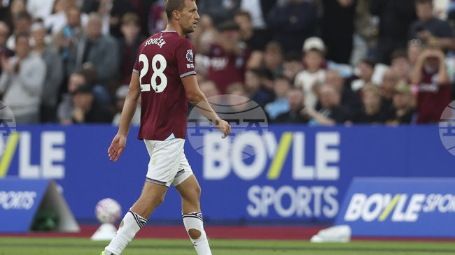 Томаш Соучек: "За мен дузпата за Форест е шега"