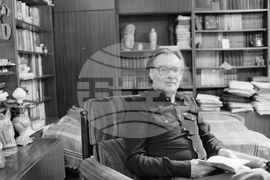 Антон Дончев - писател