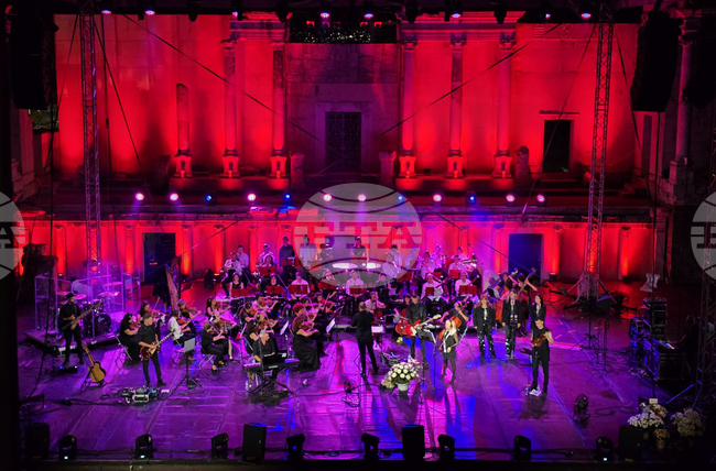 Публиката на Лили Иванова: Тази вечер Пловgив е музика