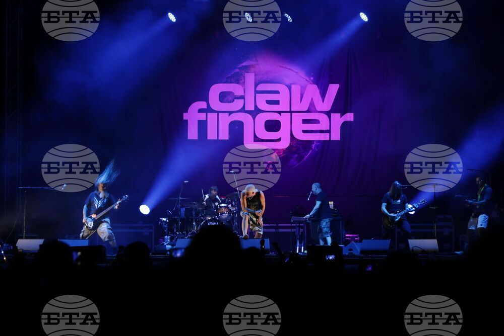 Музика - "Rebel Rebel" - фестивал - група CLAWFINGER