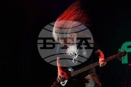 Музика - "Rebel Rebel" - фестивал - група CLAWFINGER