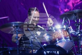 Музика - "Rebel Rebel" - фестивал - група CLAWFINGER