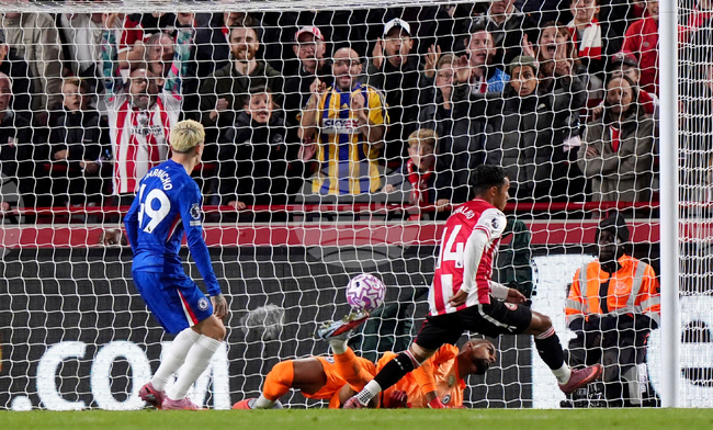 Брентфорд и Челси завършиха наравно