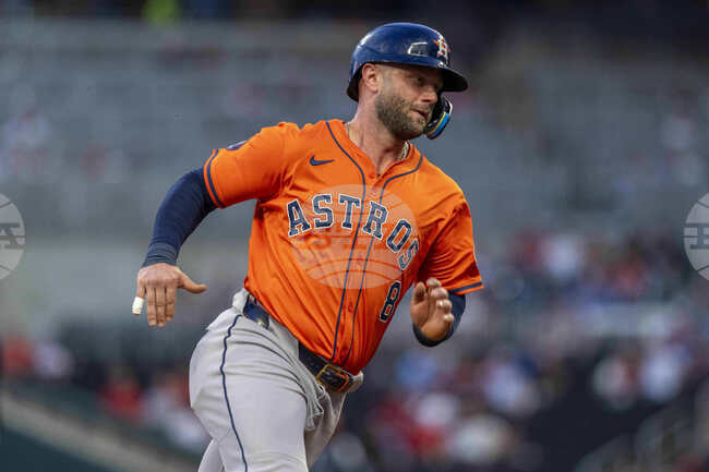 Astros Braves Baseball