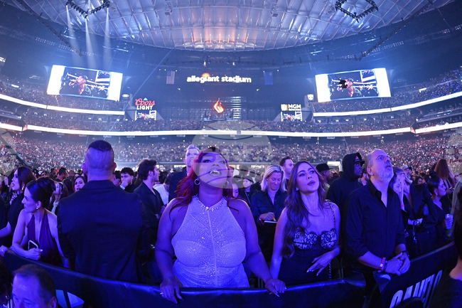 Alvarez Crawford Boxing