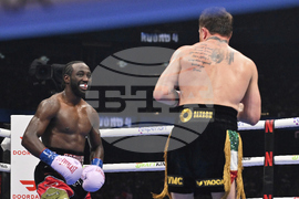 Alvarez Crawford Boxing