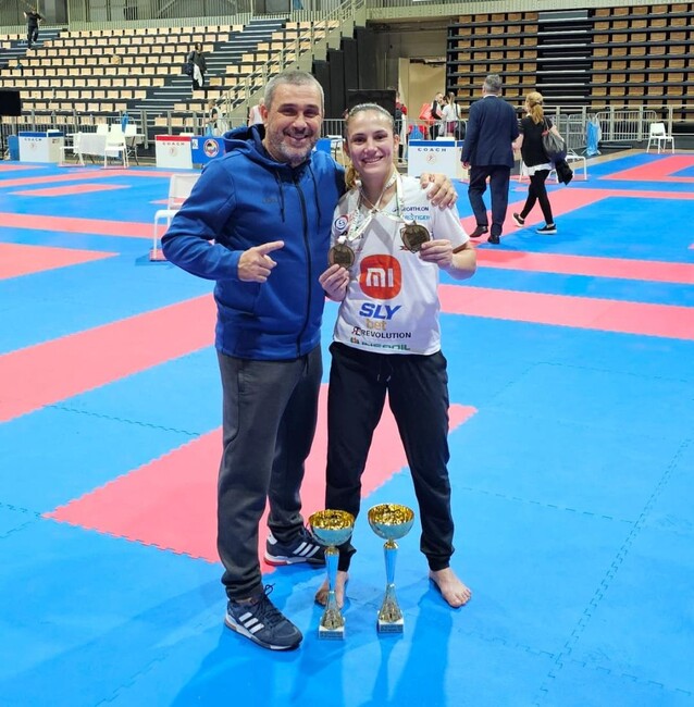 14 медала спечелиха българските състезатели на турнир по карате в Будапеща