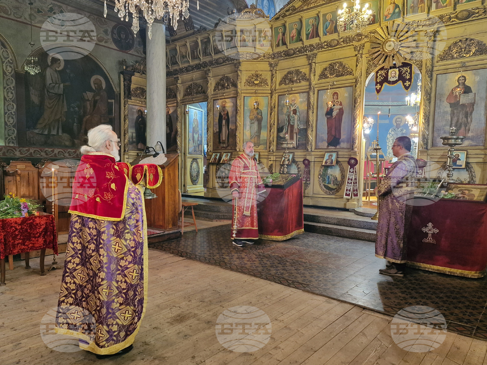 Разград - църква „Св. Николай Чудотворец“ - Кръстовден