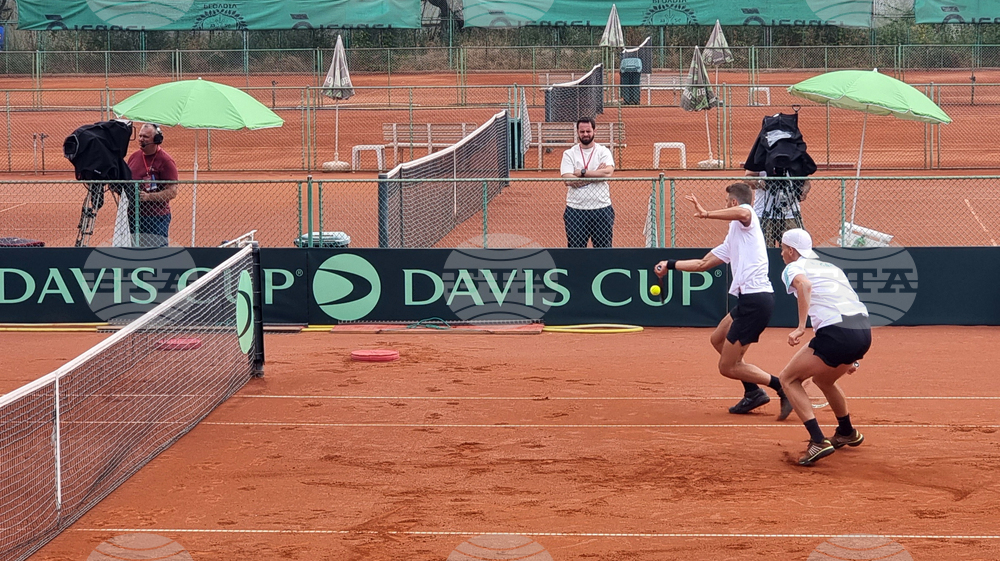 Пловдив - тенис - Купа "Дейвис" - България - Финландия - Александър Донски - Пьотр Нестеров