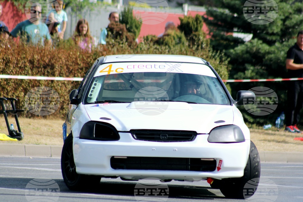 Автомобилно състезание - "Писта София"