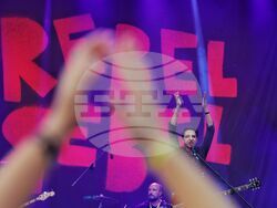 Музика - Rebel Rebel - фестивал