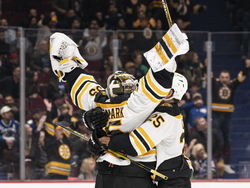 Bruins Canucks Hockey