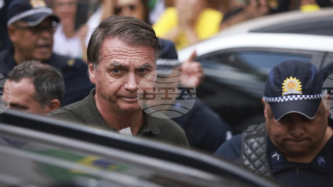 Жаир Болсонаро изчерпа всички възможности за обжалване; бившият бразилски президент ще трябва да изтърпи 27-годишна присъда затвор