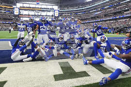 APTOPIX Giants Cowboys Football
