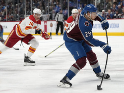 Flames Avalanche Hockey