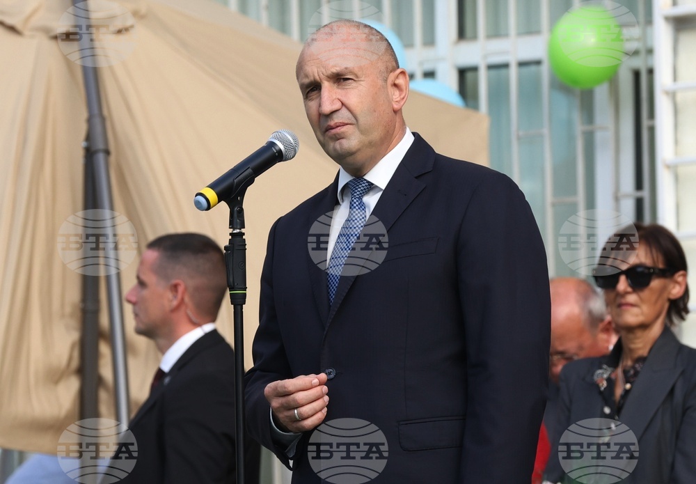 Първа английска езикова гимназия и 112-o ОУ „Стоян Заимов“ - Румен Радев - откриване на учебната година