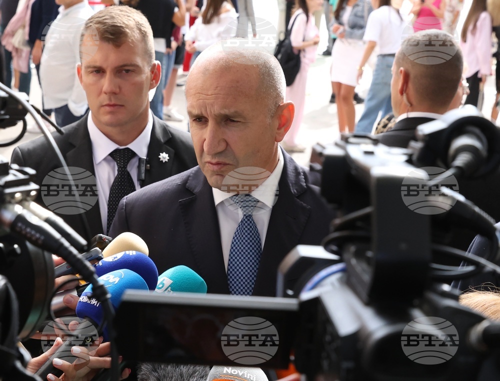 President Declines to Comment on No-Confidence Motion