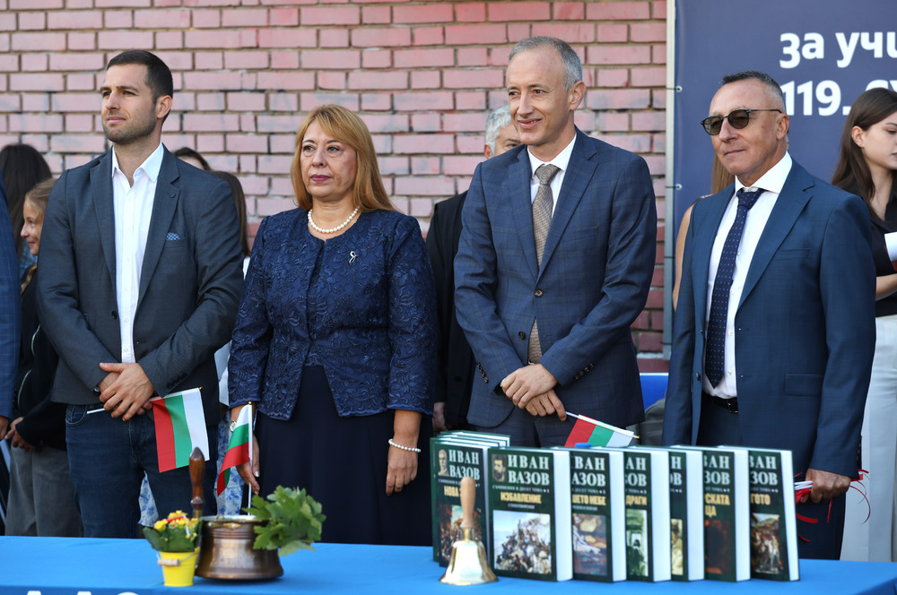 Министър Вълчев: В образованието виждаме пътя децата ни да станат успешни и добри хора