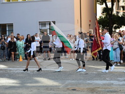 Пловдив - първи учебен ден в Средно училище „Пейо К. Яворов“ - откриване