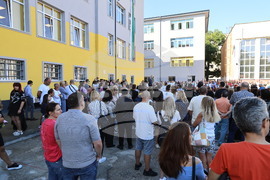 Пловдив - първи учебен ден в Средно училище „Пейо К. Яворов“ - откриване