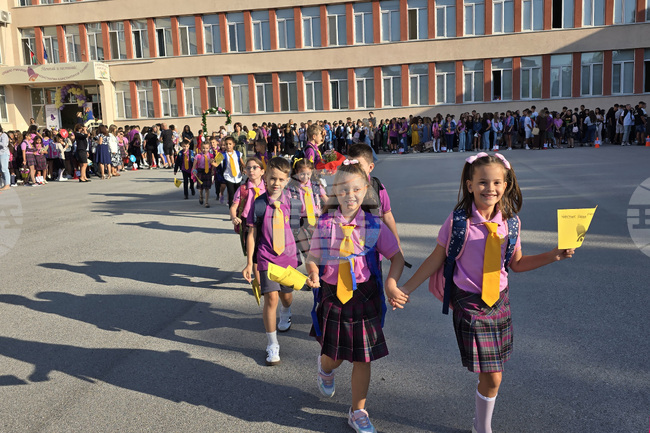 Приемът на ученици в първи клас в община Сливен за учебната 2026/2027 година започва на 20 май