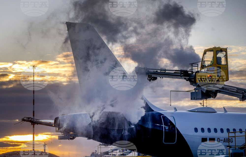 Летището в Брюксел предвижда утре закъснения на полетите заради очакван снеговалеж