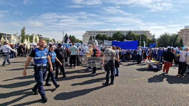Румъния - протест