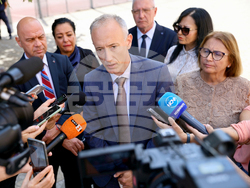 Пловдив - Министърът на образованието и науката Красимир Вълчев - работна среща