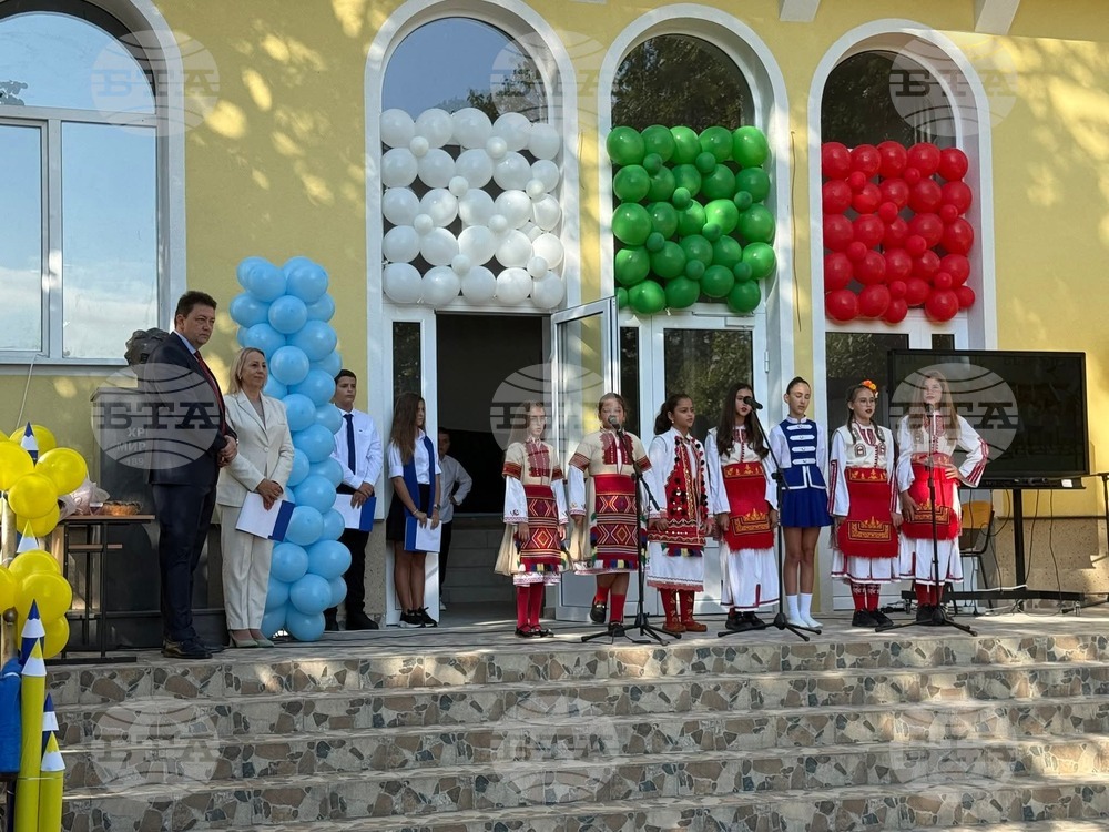 Кметът на Петрич Димитър Бръчков откри новата учебна година в общината
