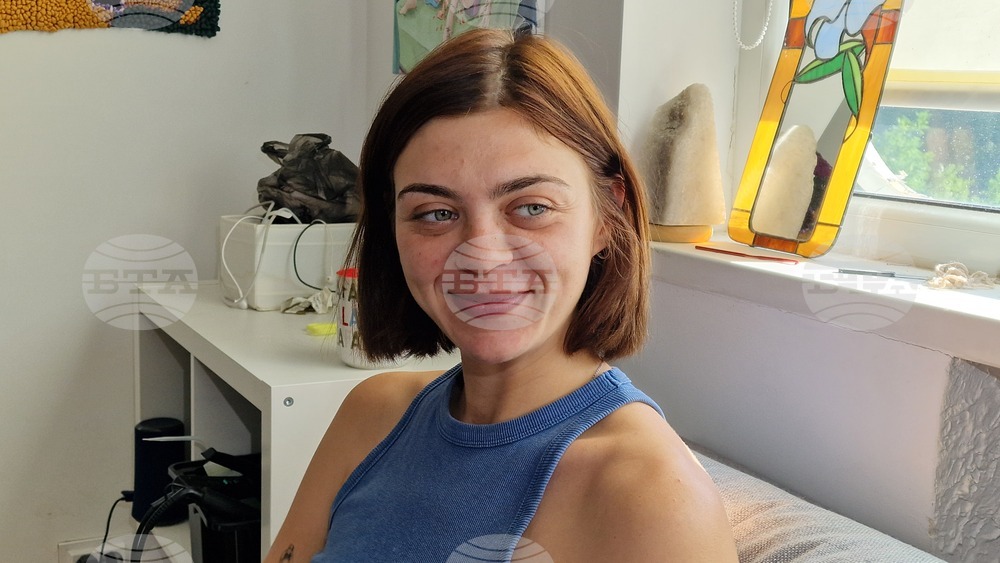 Румъния - Меган Доминеску - текстилен артист