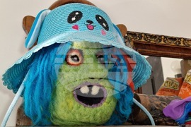 Румъния - Меган Доминеску - текстилен артист