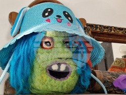 Румъния - Меган Доминеску - текстилен артист