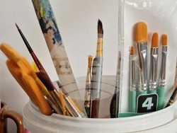 Румъния - Меган Доминеску - текстилен артист