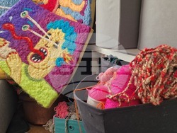 Румъния - Меган Доминеску - текстилен артист