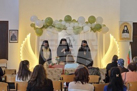 Видин - Начално училище „Митрополит Неофит Видински“ - първи учебен ден