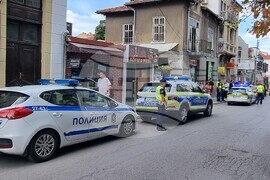 Шумен - учебна година - празнуващи ученици - полиция