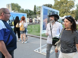 Варна - Фотографска изложба „Морските антарктици“